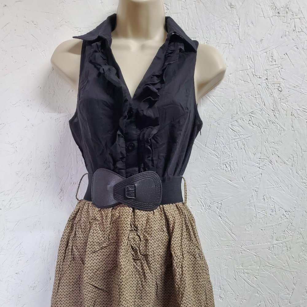 Sleeveless dress